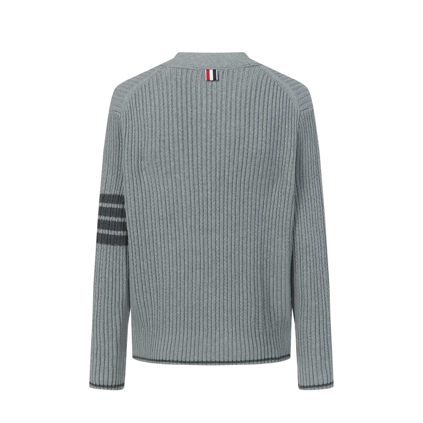 TB · Thom Browne Classic ， 、 Classic。 Same Style ： White/Gray Size：S M L